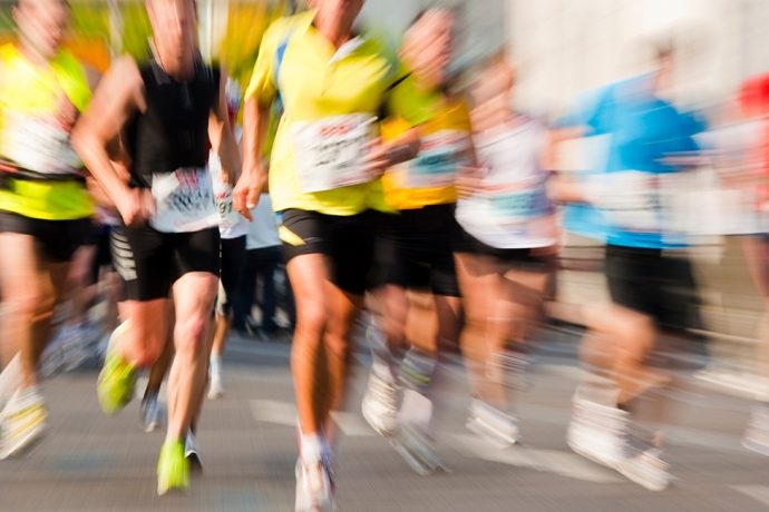 Expand-running-outdoor-hero