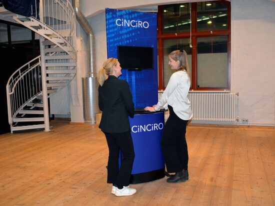 Expand-grandfabric-expand-podiumcase-double-demo-pod-4-3