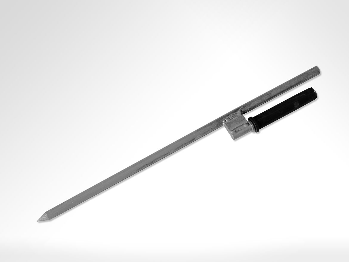 A ground pole available