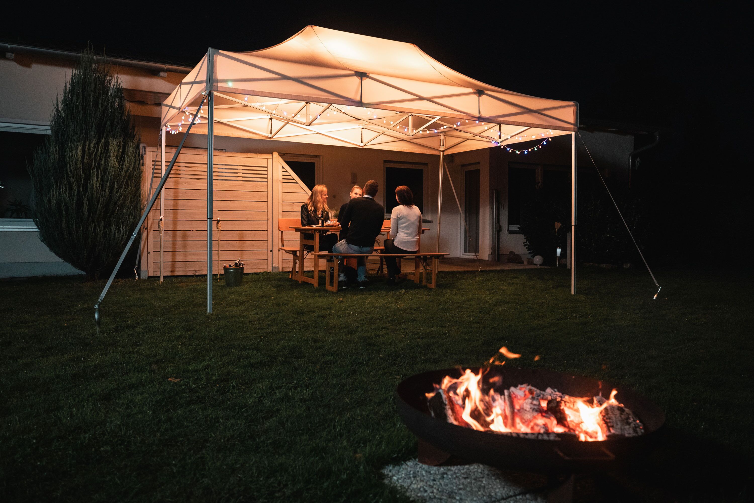 Event-tent-outdoor-garden