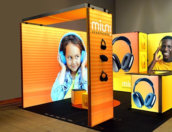 Expand-lightbox-magnetic-hook-shelves-miuni-mobile-hero